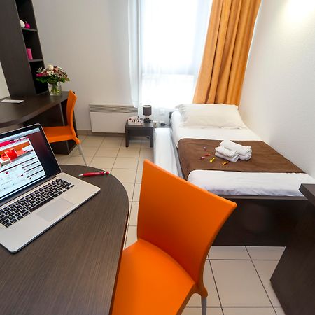 เรซิเดนซ์ ซีไรซ์ สตาร์บูร์ก Aparthotel สตราสบูร์ก ภายนอก รูปภาพ