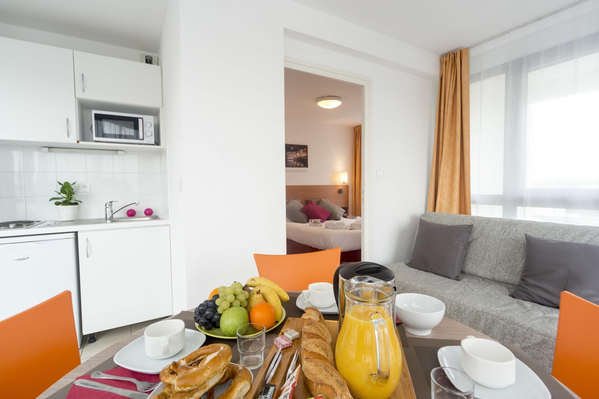 เรซิเดนซ์ ซีไรซ์ สตาร์บูร์ก Aparthotel สตราสบูร์ก ภายนอก รูปภาพ